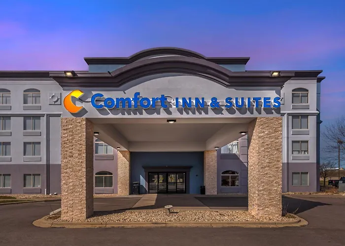 Luxury hotel only: Comfort Inn & Suites Madison East Interstate I-90
